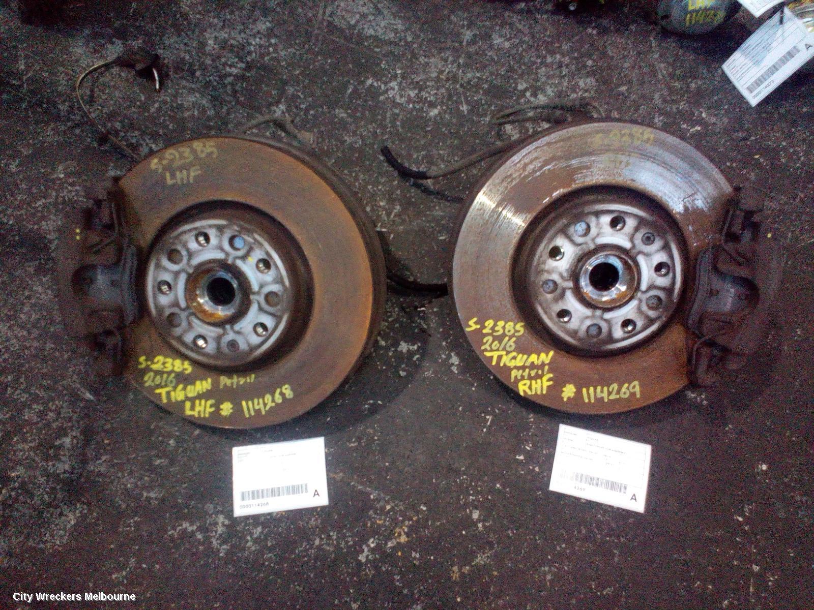 VOLKSWAGEN TIGUAN RIGHT FRONT HUB ASSEMBLY, 1.4, TURBO PETROL, 5N, 07/2011 - 08/2016