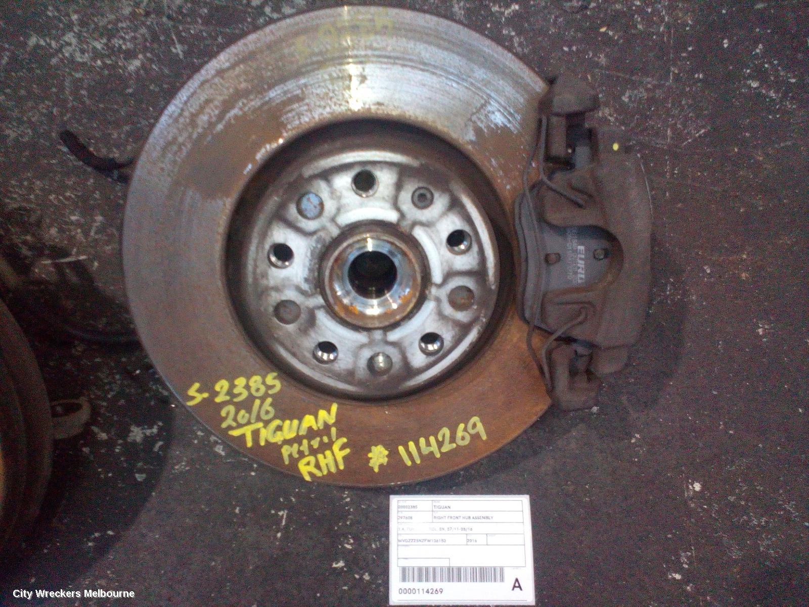 VOLKSWAGEN TIGUAN RIGHT FRONT HUB ASSEMBLY, 1.4, TURBO PETROL, 5N, 07/2011 - 08/2016