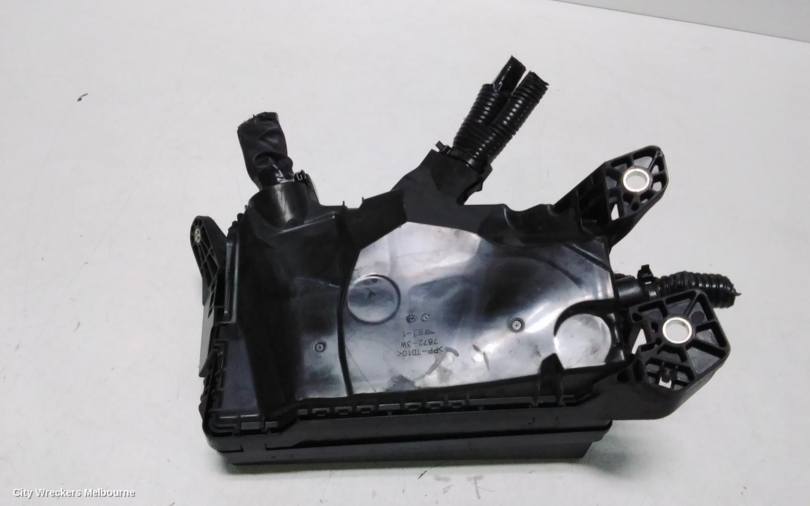 TOYOTA COROLLA FUSE BOX, ENGINE BAY, E210, 07/2018 ONWARDS