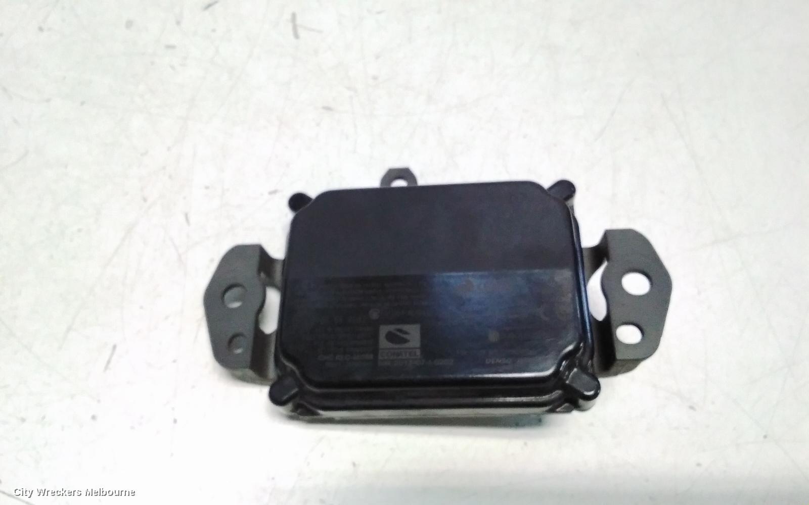 TOYOTA RAV4, SENSOR ASSY, MILLIMETER WAVE RADAR, XA50, 11/2018 ONWARDS, RADAR MOUDLE : P/N 88210-33120 VIN:JTMY23FV00D058166: 114350