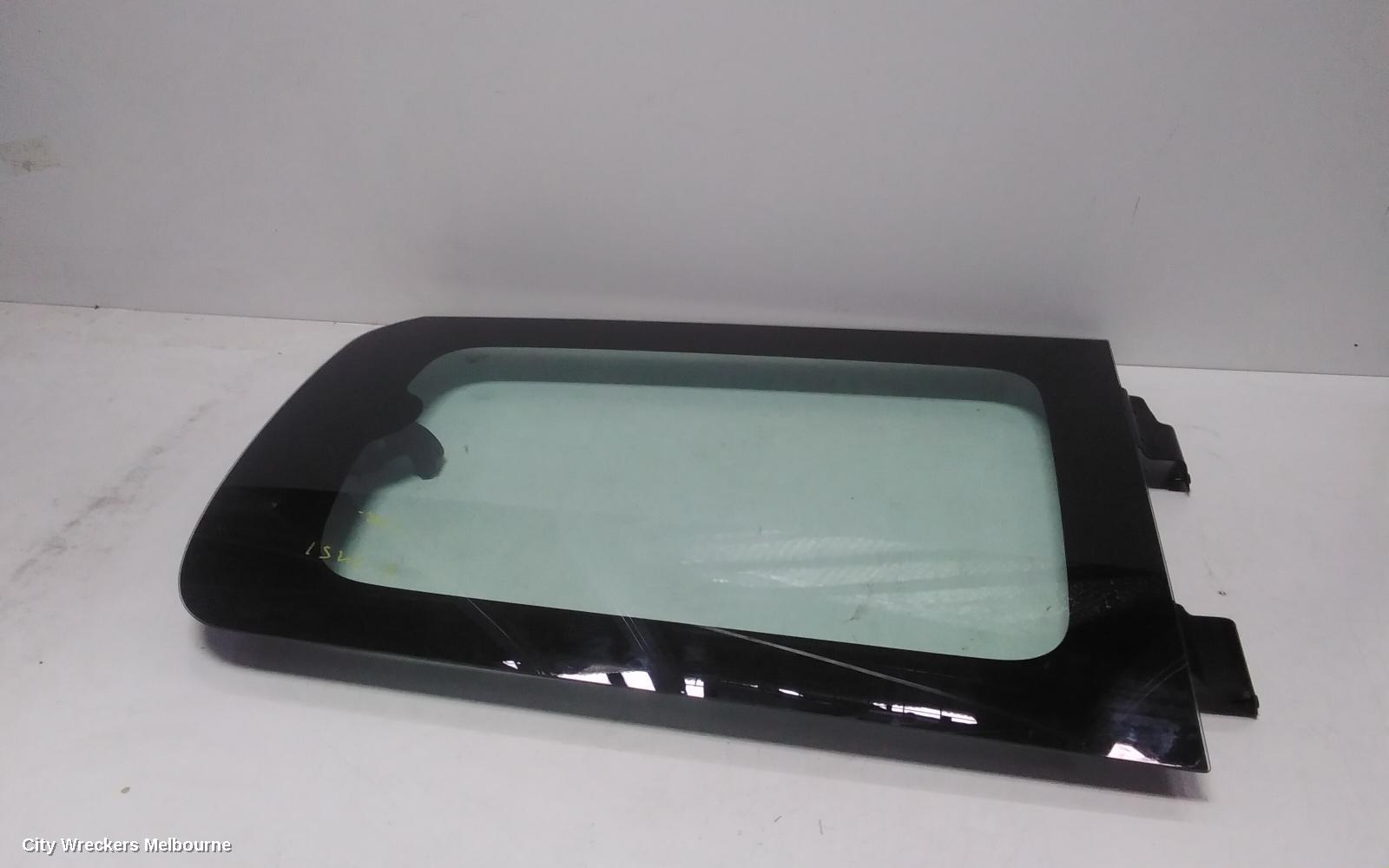 HYUNDAI STARIA LEFT REAR SIDE GLASS, US4, 04/2021 ONWARDS