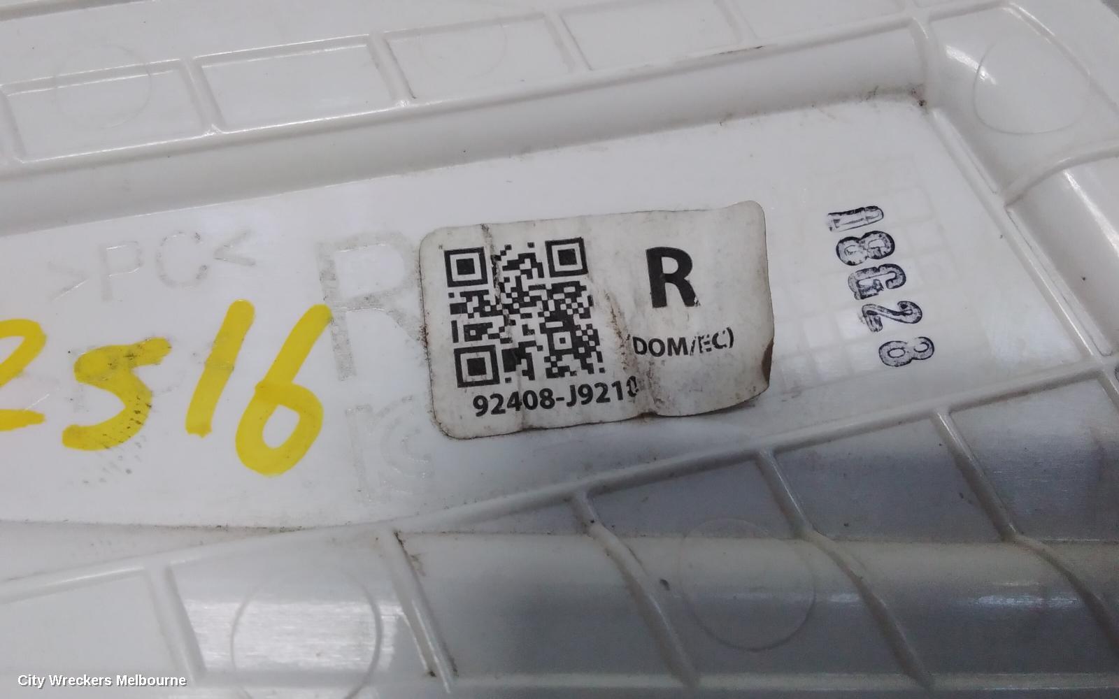 HYUNDAI KONA, OS, 09/2017 - 07/2023, BAR REFLECTOR ON THE RIGHT SIDE : 114383