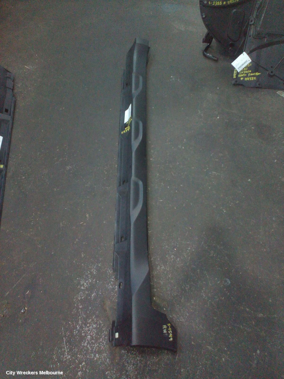 SUBARU OUTBACK SIDE STEP/SKIRT, 6TH GEN, RH SIDE, 08/2014 - 12/2020