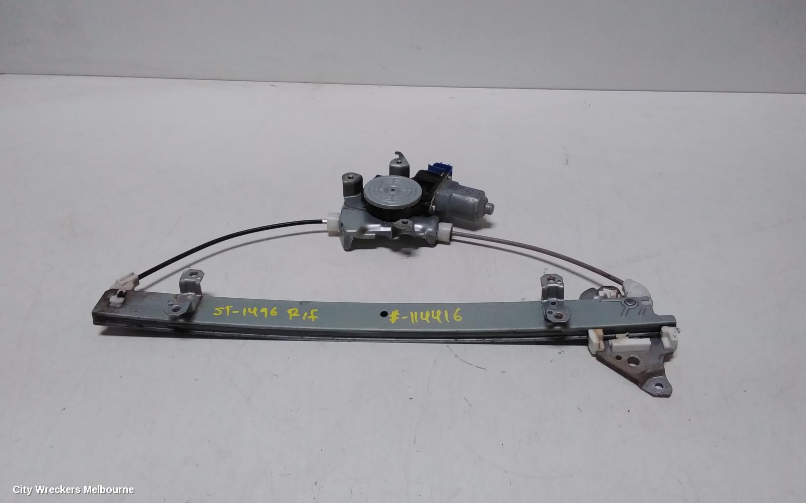NISSAN NAVARA RIGHT FRONT WINDOW REG/MOTOR, NP300, 04/2015 ONWARDS