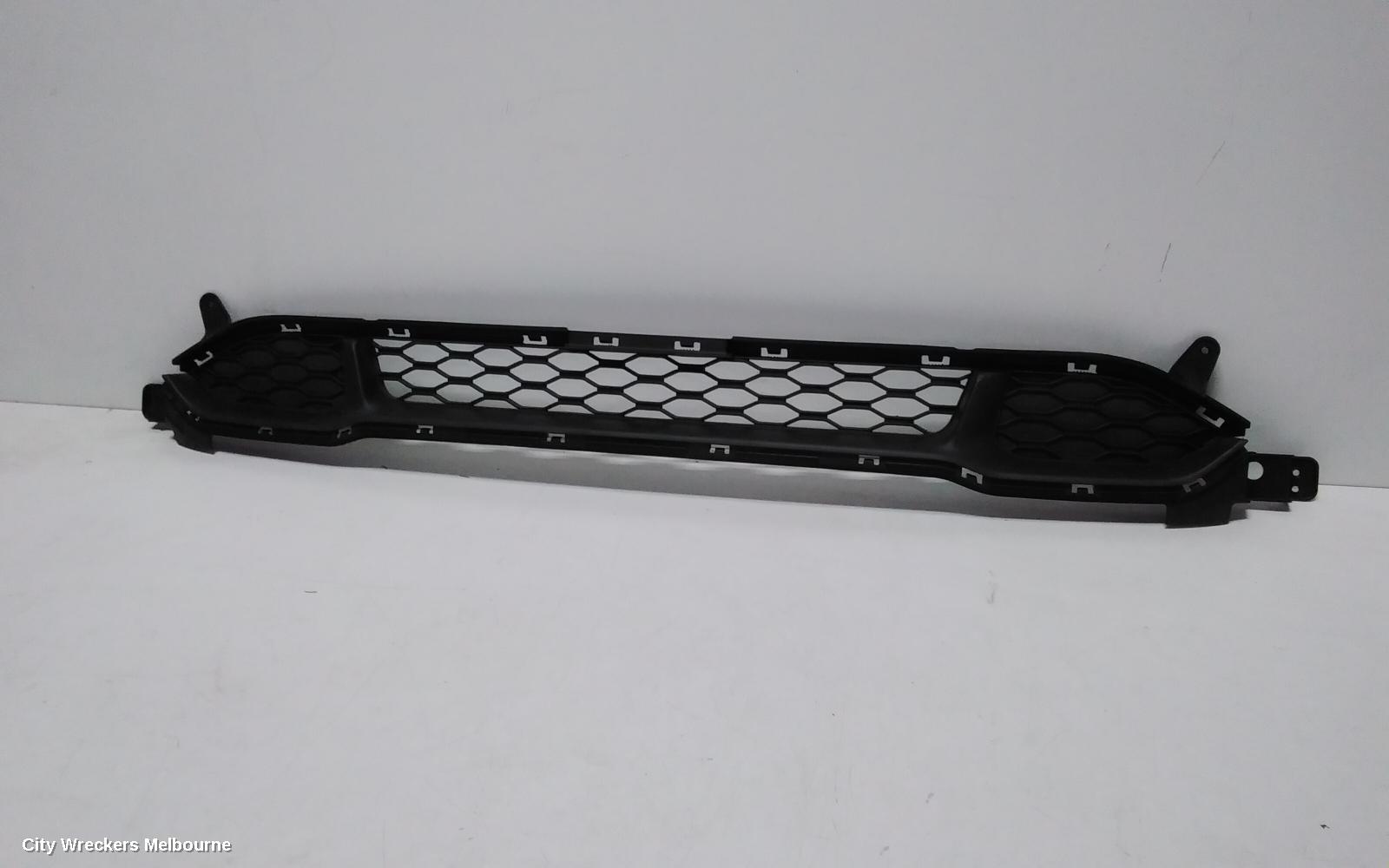 HYUNDAI KONA GRILLE, BUMPER GRILLE (CENTRE), OS, NON FOGLAMP TYPE, 09/2017 - 10/2020