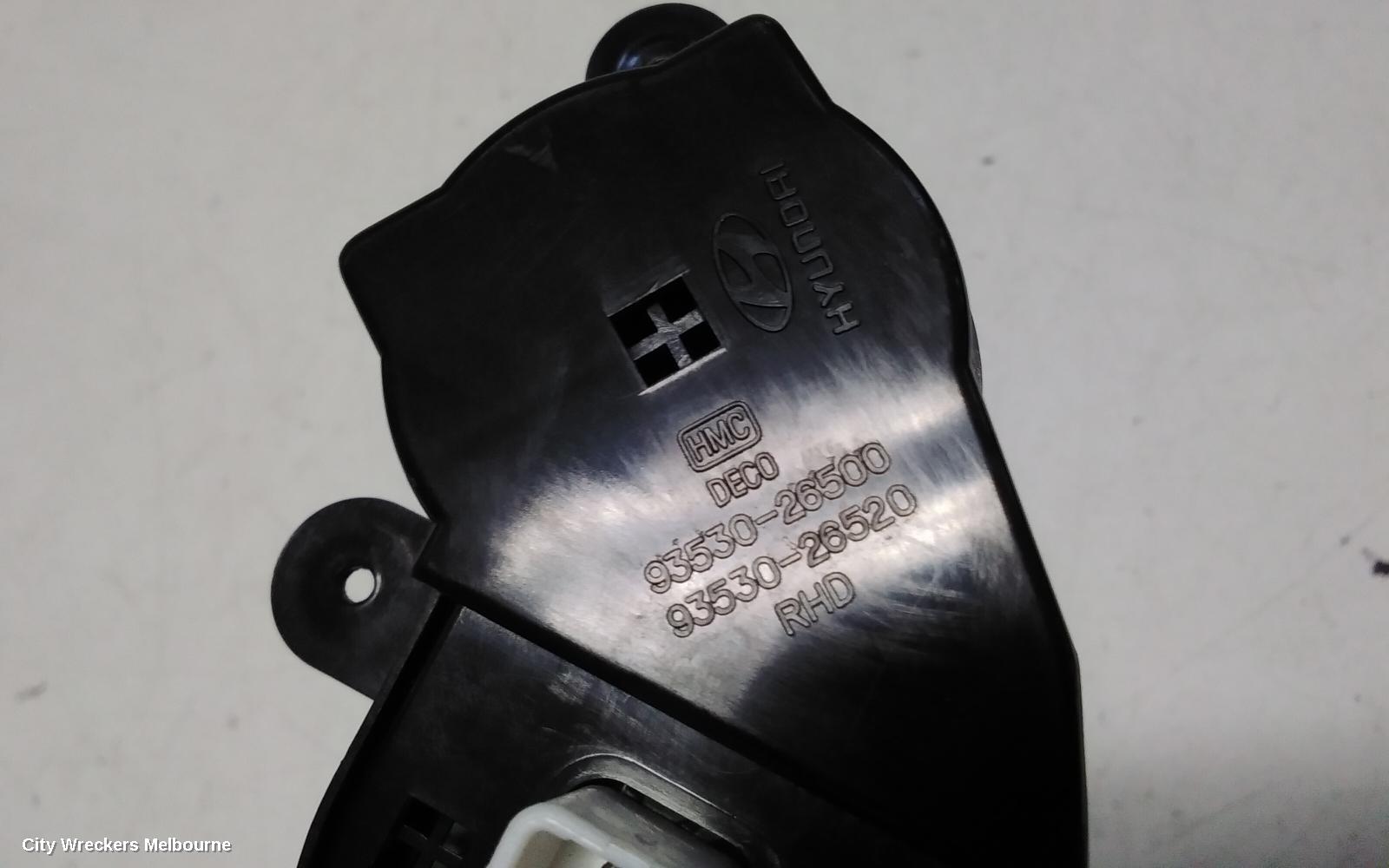 HYUNDAI SANTA FE PWR DR WIND SWITCH, RH FRONT MASTERSWITCH, SM, 11/2000 - 11/2005