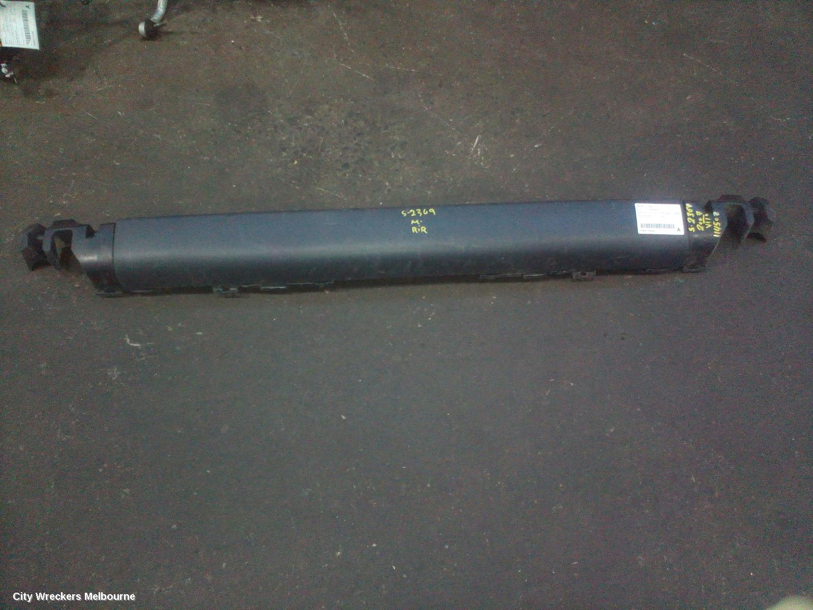 MERCEDES VITO REAR BUMPER, BUMPER BAR (CENTRE), 639, NON PARK SENSOR, W/ TOWBAR TYPE, 04/2004 - 02/2015