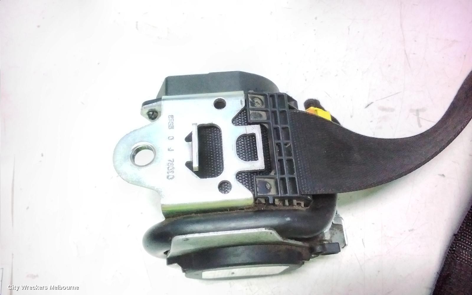 MERCEDES VITO SEATBELT/STALK, LH FRONT, SEAT BELT ONLY, 639, GREEN PLUG TYPE, 04/2004 - 01/2011