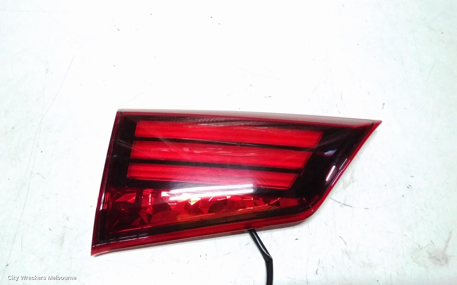 MITSUBISHI OUTLANDER REAR GARNISH, TAILGATE LAMP (LH SIDE), ZK-ZL, 04/2015 - 07/2021