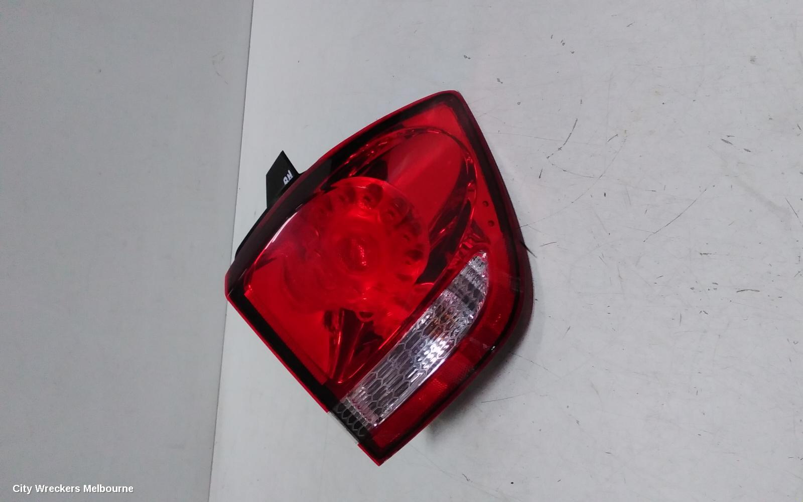 FIAT FREEMONT RIGHT TAILLIGHT, JF, CROSSROAD TYPE, 04/2013 - 01/2017