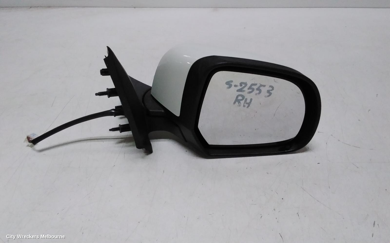 NISSAN ALMERA RIGHT DOOR MIRROR, N17, 06/2012 - 07/2014