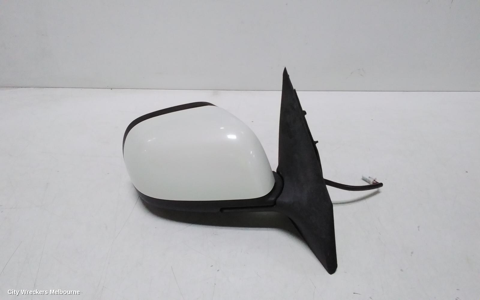 NISSAN ALMERA RIGHT DOOR MIRROR, N17, 06/2012 - 07/2014
