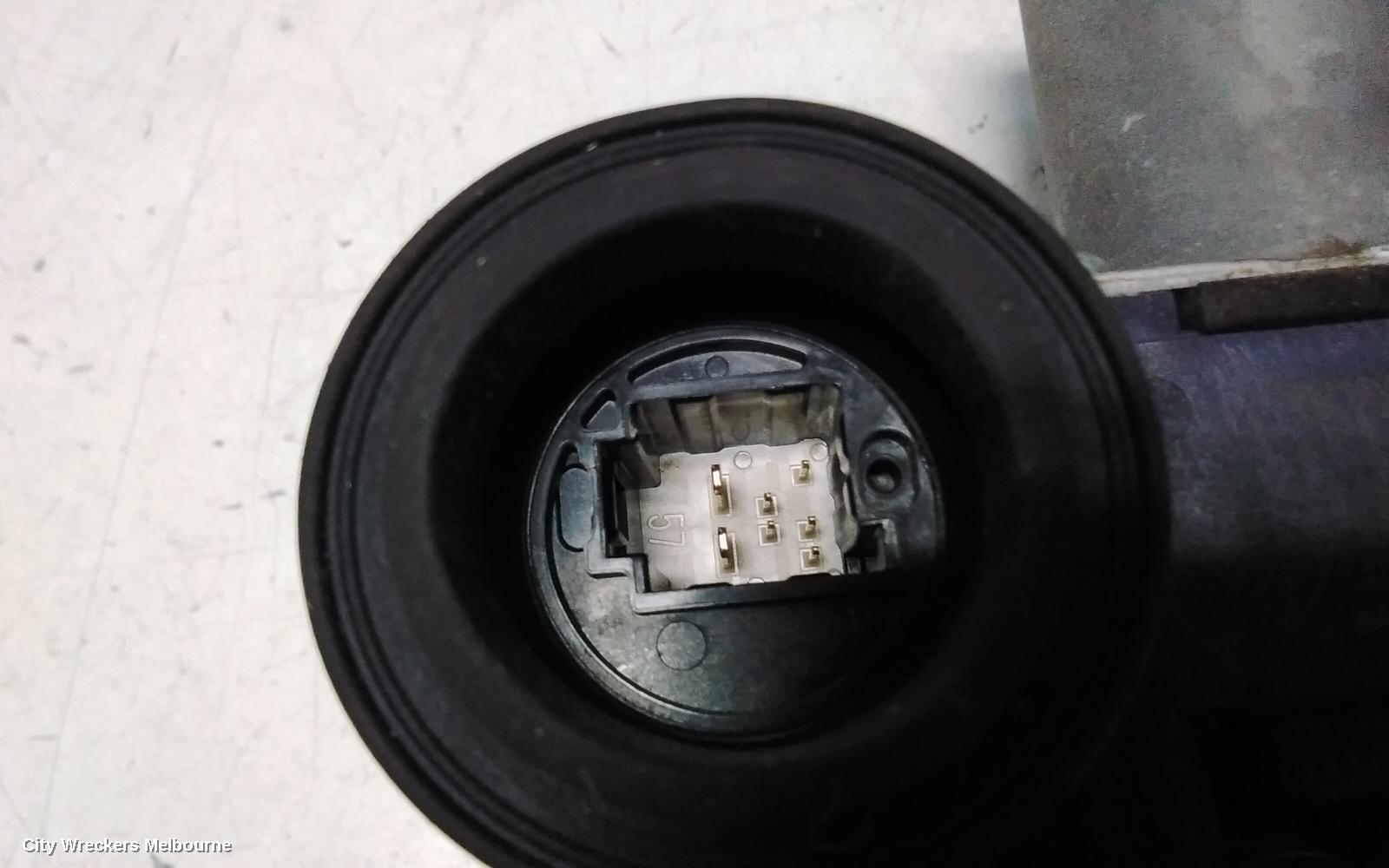TOYOTA HIACE RIGHT FRONT WINDOW REG/MOTOR, DOOR REG ASSY (REG AND MOTOR), 300 SERIES, 02/2019 ONWARDS