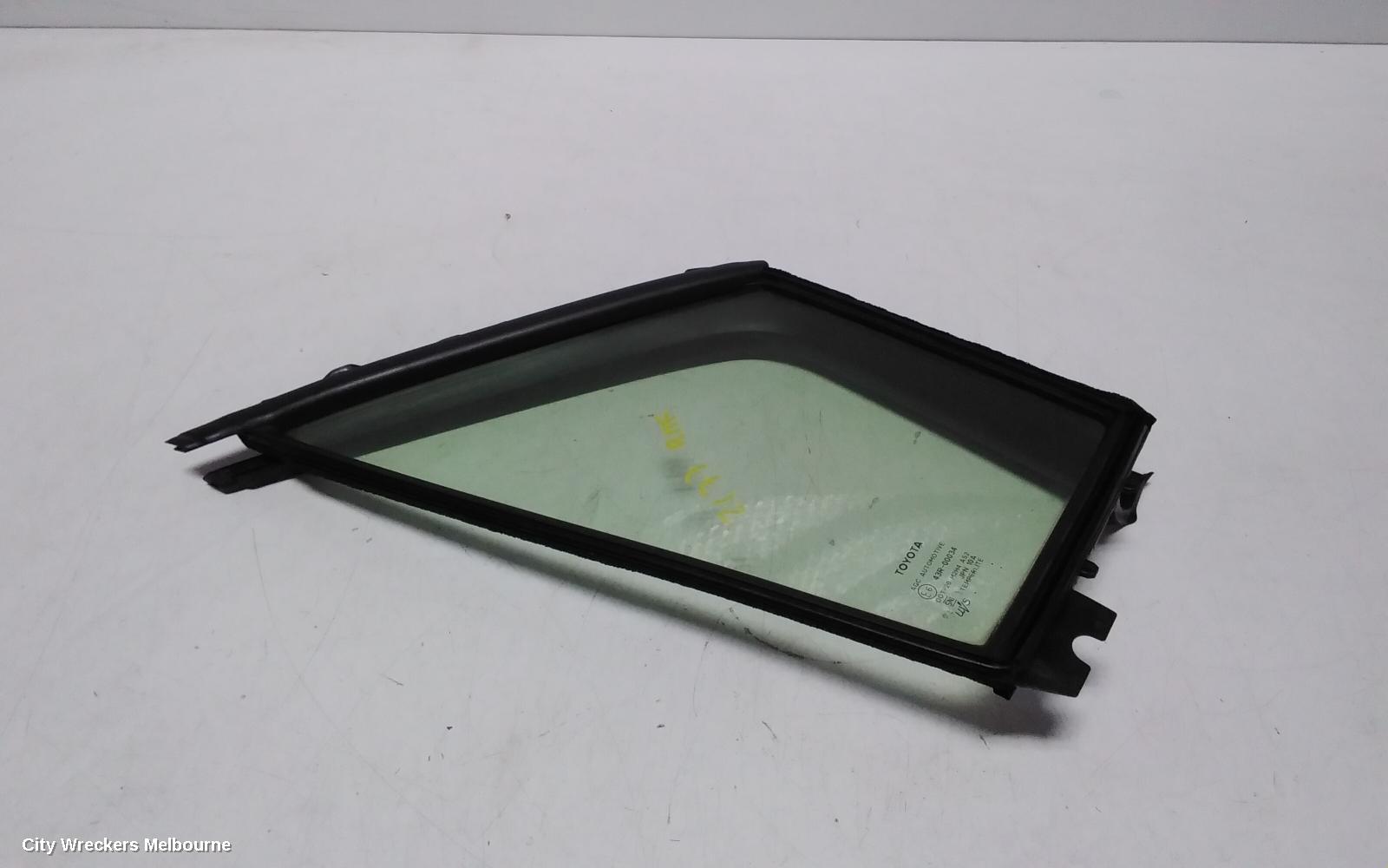 TOYOTA HIACE RIGHT FRONT 1/4 DOOR GLASS, 300 SERIES, 02/2019 ONWARDS
