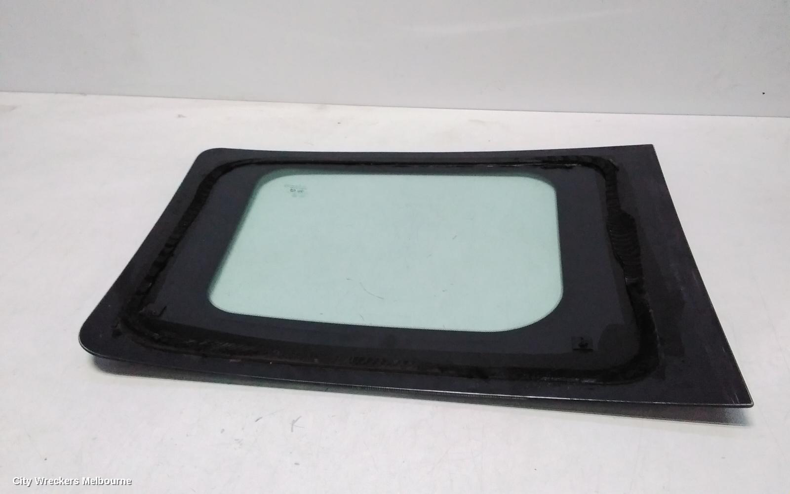 LDV G10 REAR/TAILGATE GLASS, BARN DOOR GLASS (LH SIDE), SV7A/SV7C, WAGON/VAN, 04/2015 ONWARDS