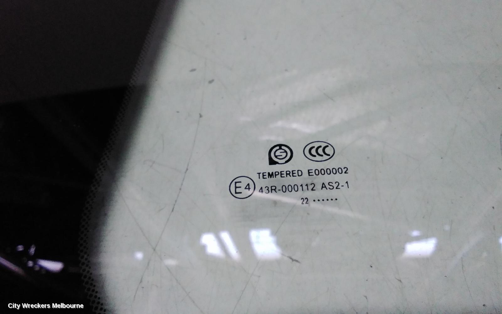 LDV G10 REAR/TAILGATE GLASS, BARN DOOR GLASS (LH SIDE), SV7A/SV7C, WAGON/VAN, 04/2015 ONWARDS