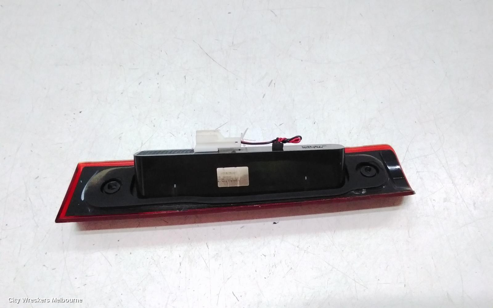 LDV G10 HIGH LEVEL STOPLIGHT, SV7A/SV7C, BARN DOOR TYPE, 04/2015 ONWARDS
