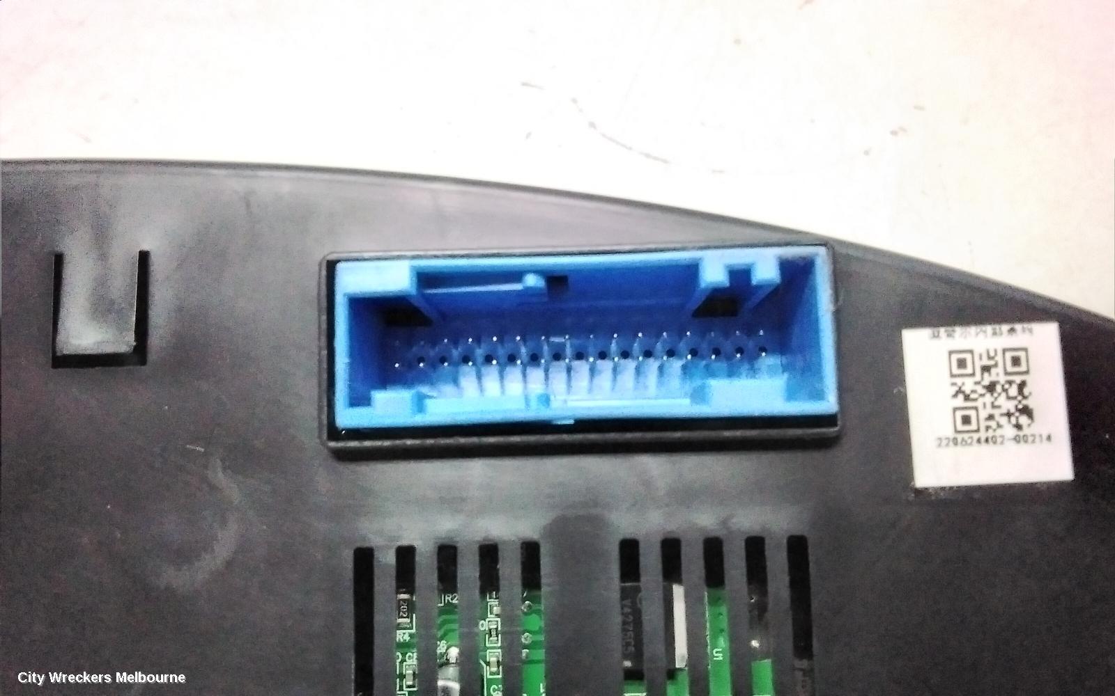 LDV G10 INSTRUMENT CLUSTER, INSTRUMENT CLUSTER, DIESEL, 2.0, AUTO T/M, SV7C, VAN, 07/2021 ONWARDS