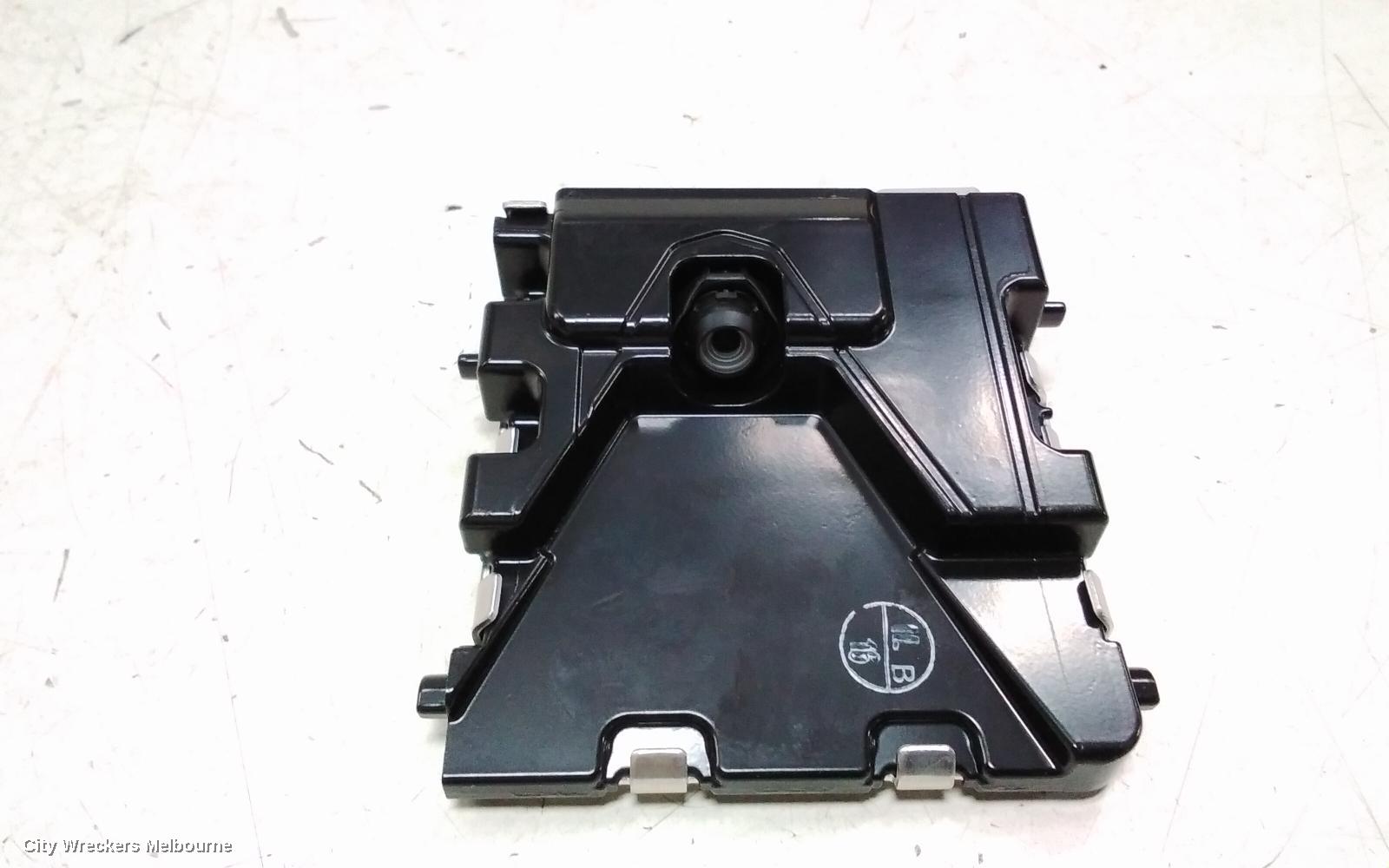 TOYOTA RAV4 REVERSE CAMERA, LANE DEPARTURE CAMERA, XA40, 12/2015 - 12/2018