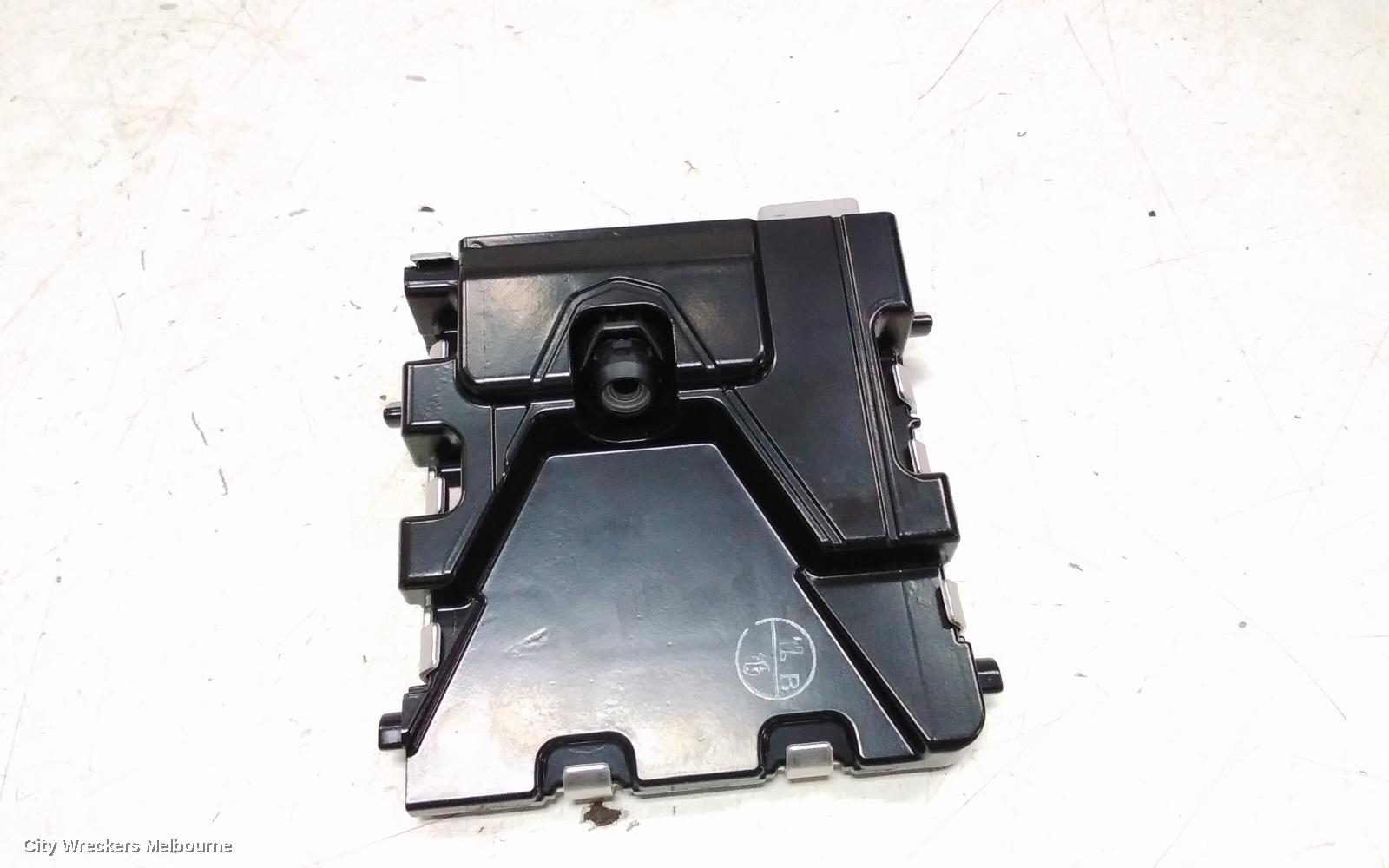 TOYOTA RAV4 REVERSE CAMERA, LANE DEPARTURE CAMERA, XA40, 12/2015 - 12/2018