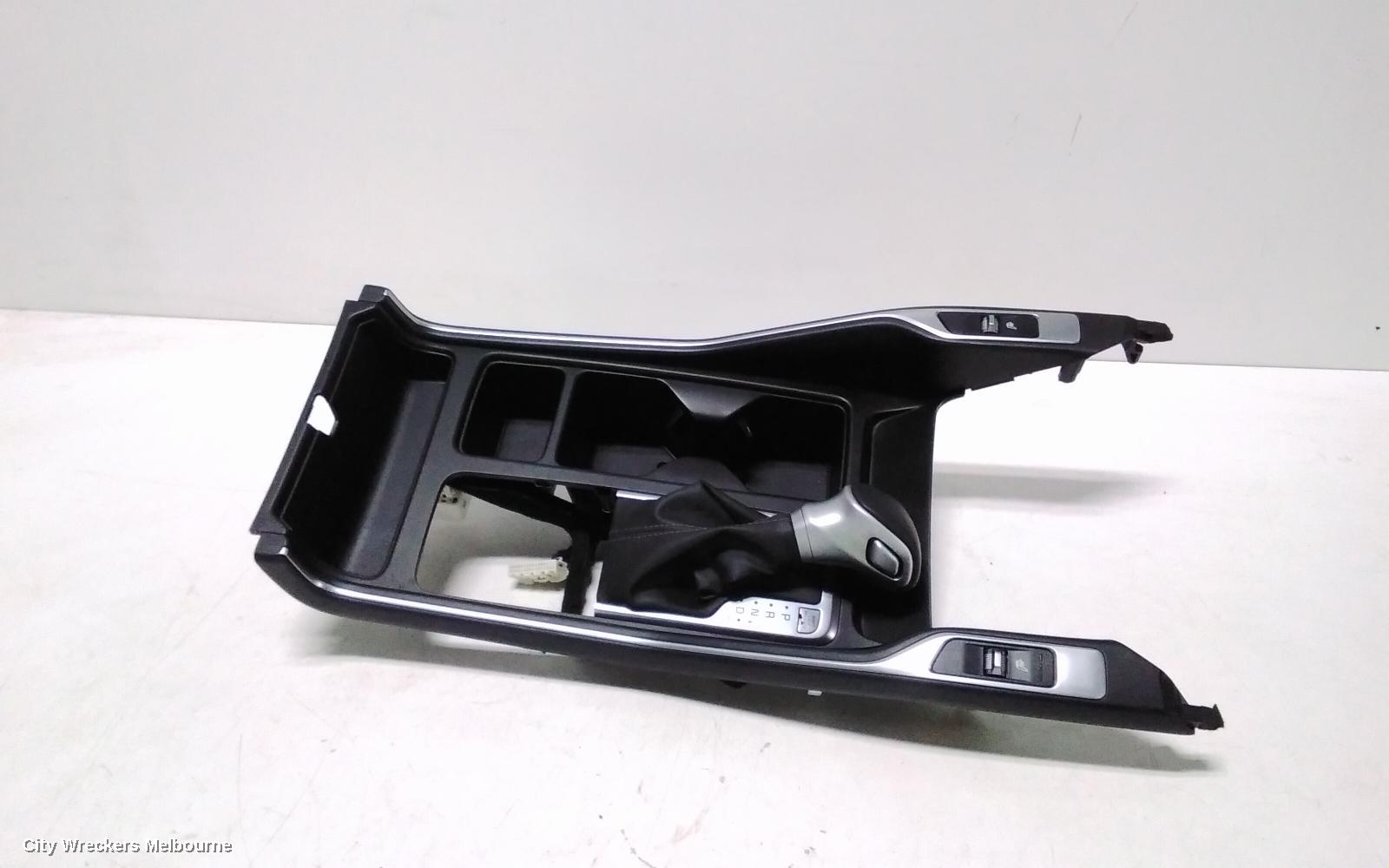 KIA SORENTO GEAR STICK/SHIFTER, MQ4, 02/2020 ONWARDS