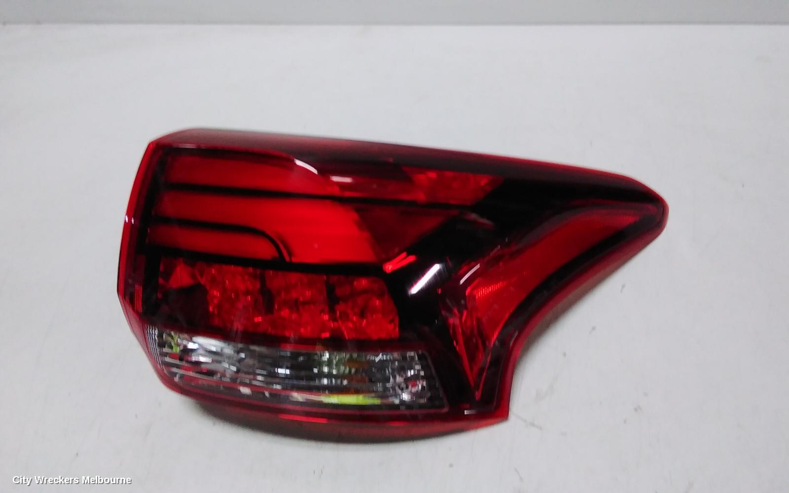 MITSUBISHI OUTLANDER RIGHT TAILLIGHT, ZK-ZL, 04/2015 - 07/2021