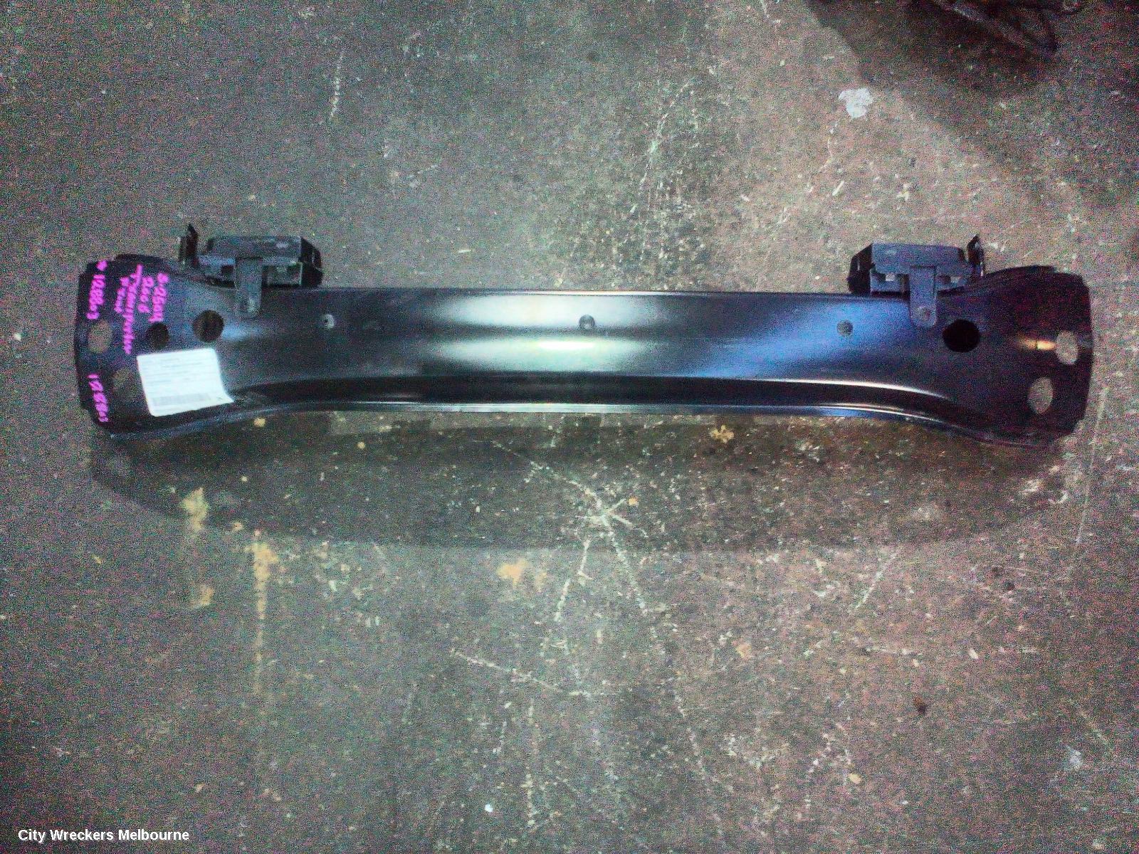 VOLKSWAGEN TRANSPORTER F/BAR REINFORC/BRACK, MAIN REINFORCEMENT, T5, 08/2004 - 09/2009