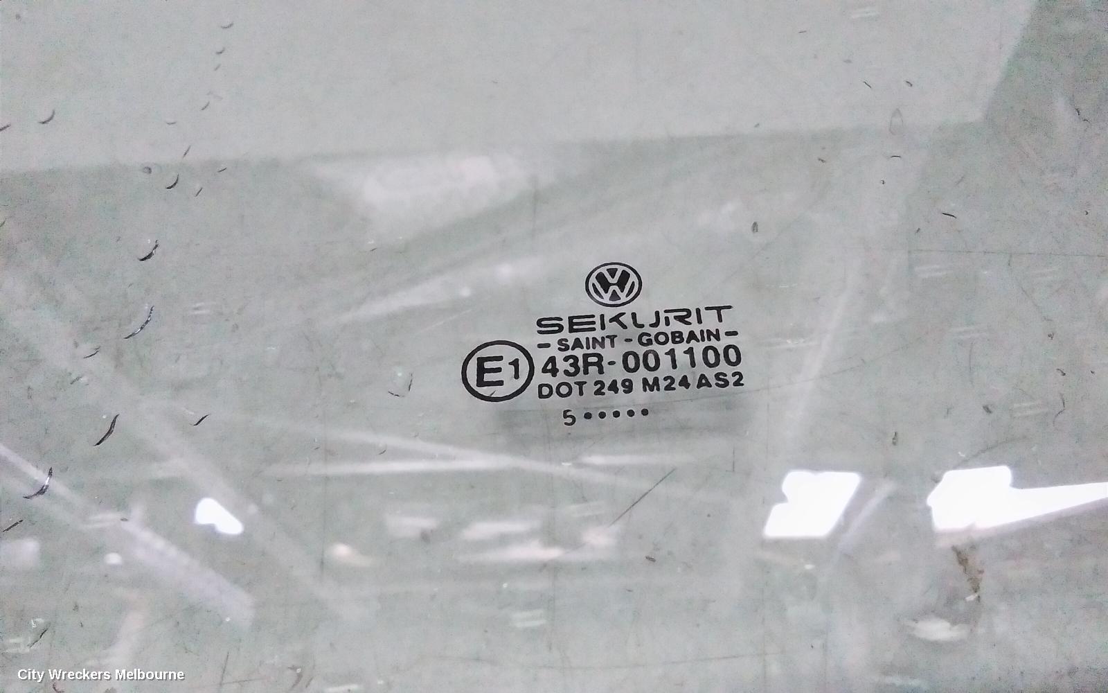 VOLKSWAGEN TRANSPORTER LEFT FRONT DOOR WINDOW, T5, 08/2004 - 06/2015