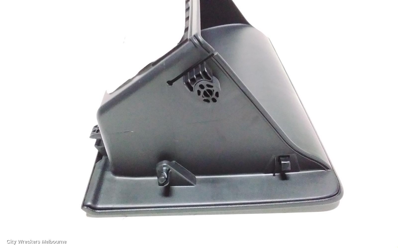 KIA SORENTO GLOVE BOX, MQ4, 02/2020 ONWARDS