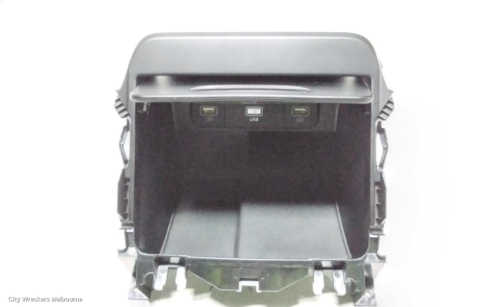 KIA SORENTO GLOVE BOX, MQ4, 02/2020 ONWARDS
