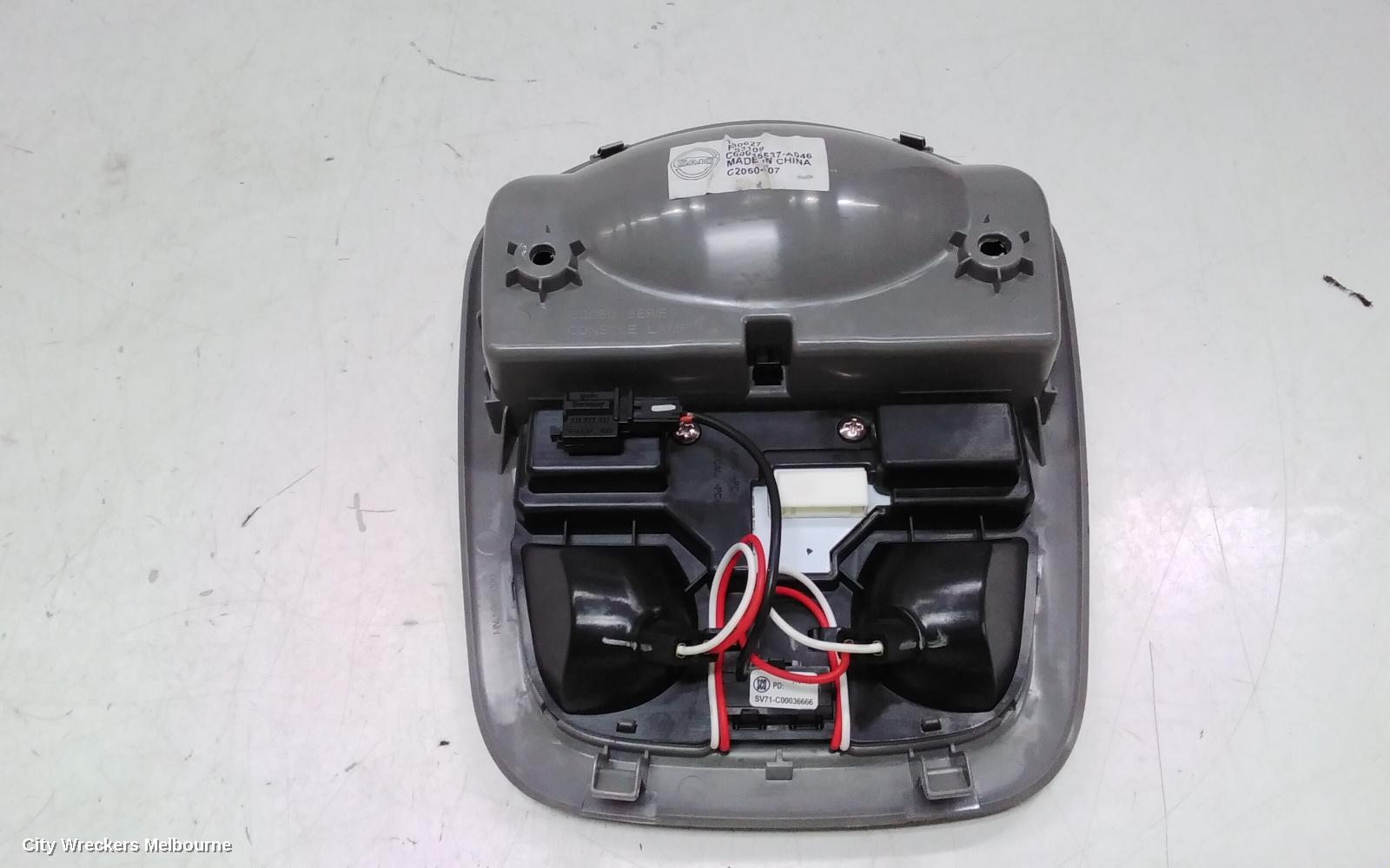 LDV G10 COURTESY LIGHT, FRONT, STANDARD TYPE, SV7A/SV7C, WAGON/VAN, 04/2015 ONWARDS