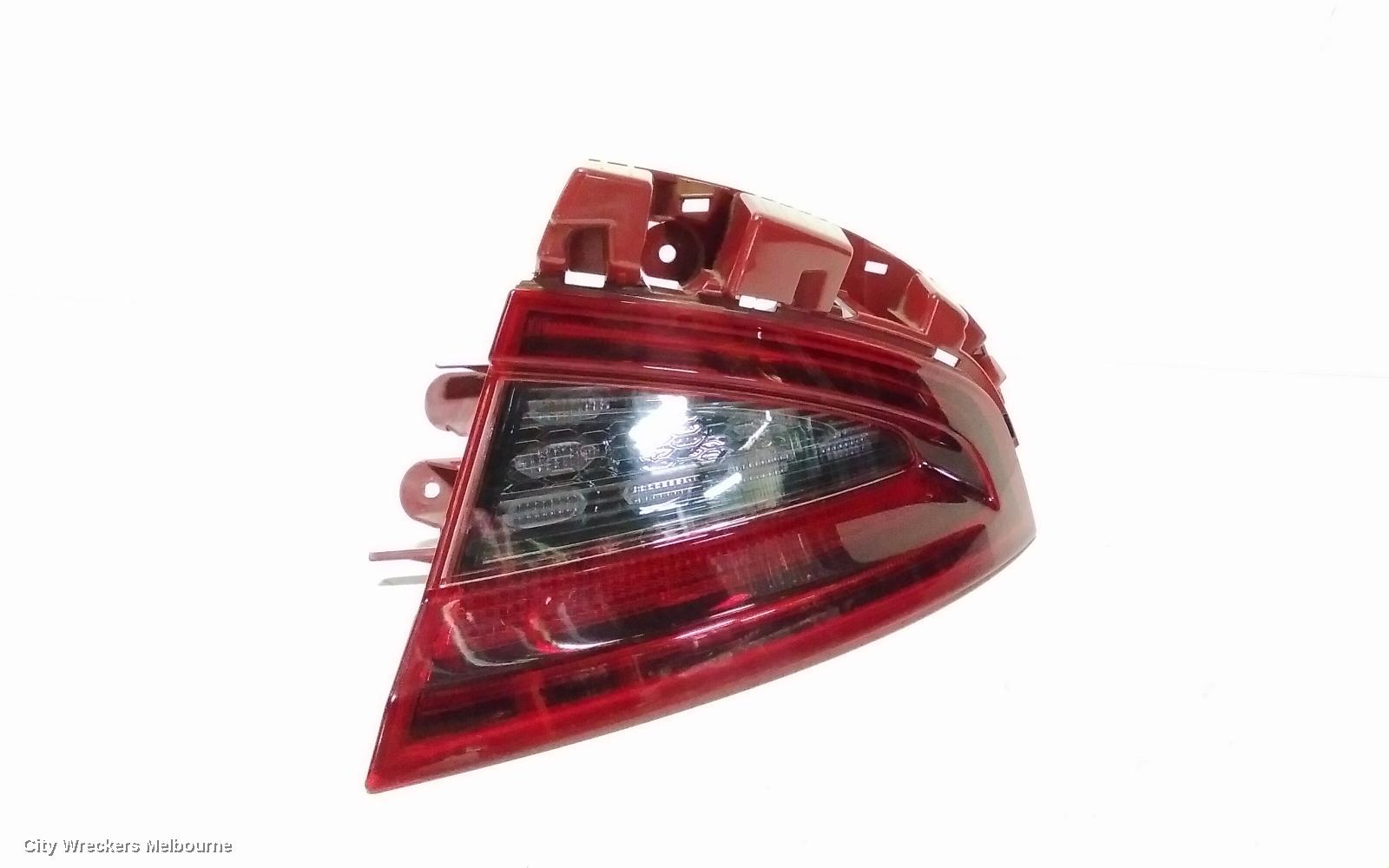 KIA STINGER RIGHT TAILLIGHT, CK, IN BODY, LED TYPE, 06/2017 - 12/2020