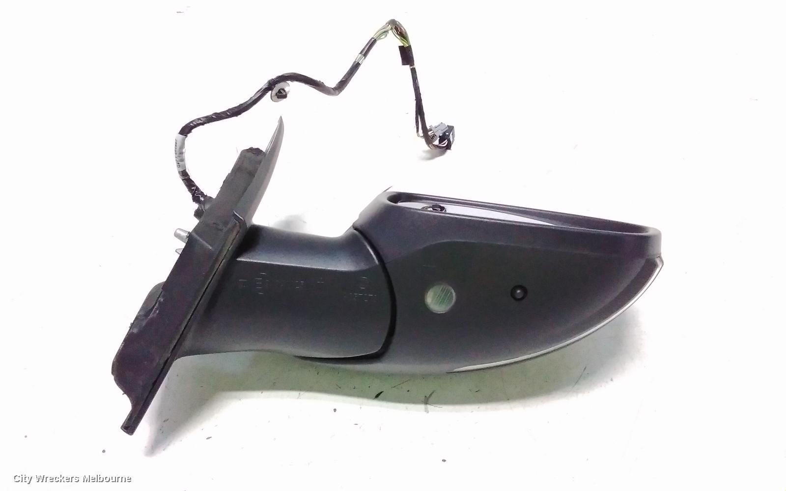 RENAULT MEGANE RIGHT DOOR MIRROR, BFB/KFB/LFF, HATCH/WAGON/SEDAN, 06/2016 - 02/2020