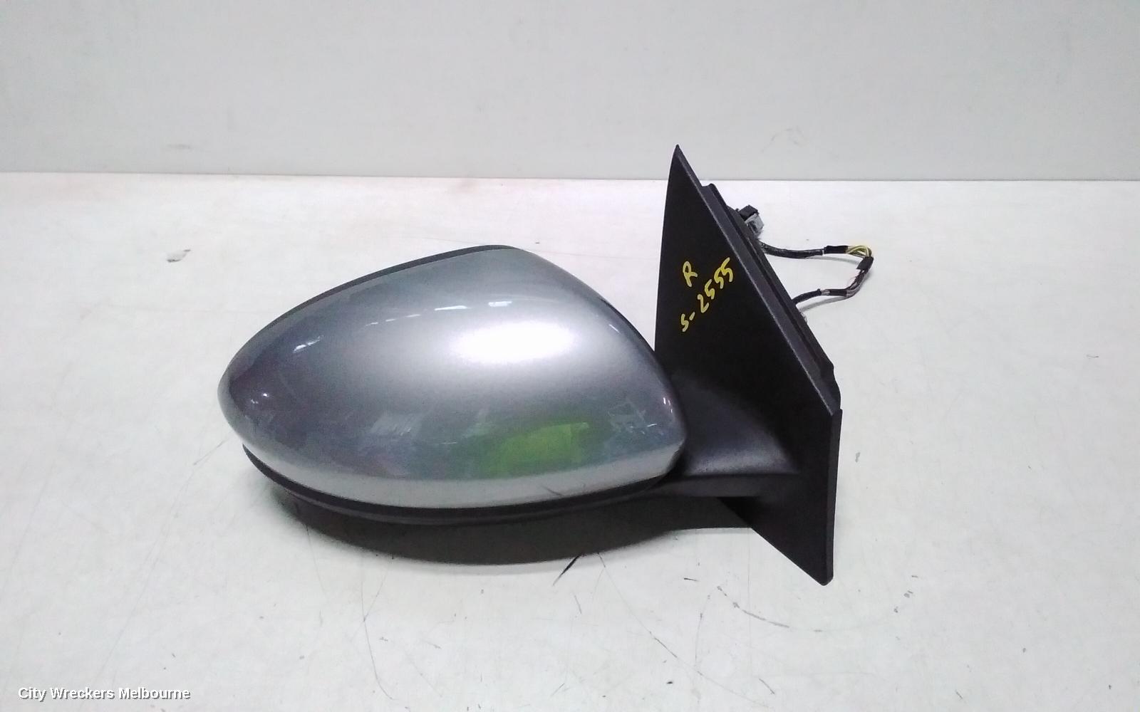 RENAULT MEGANE RIGHT DOOR MIRROR, BFB/KFB/LFF, HATCH/WAGON/SEDAN, 06/2016 - 02/2020