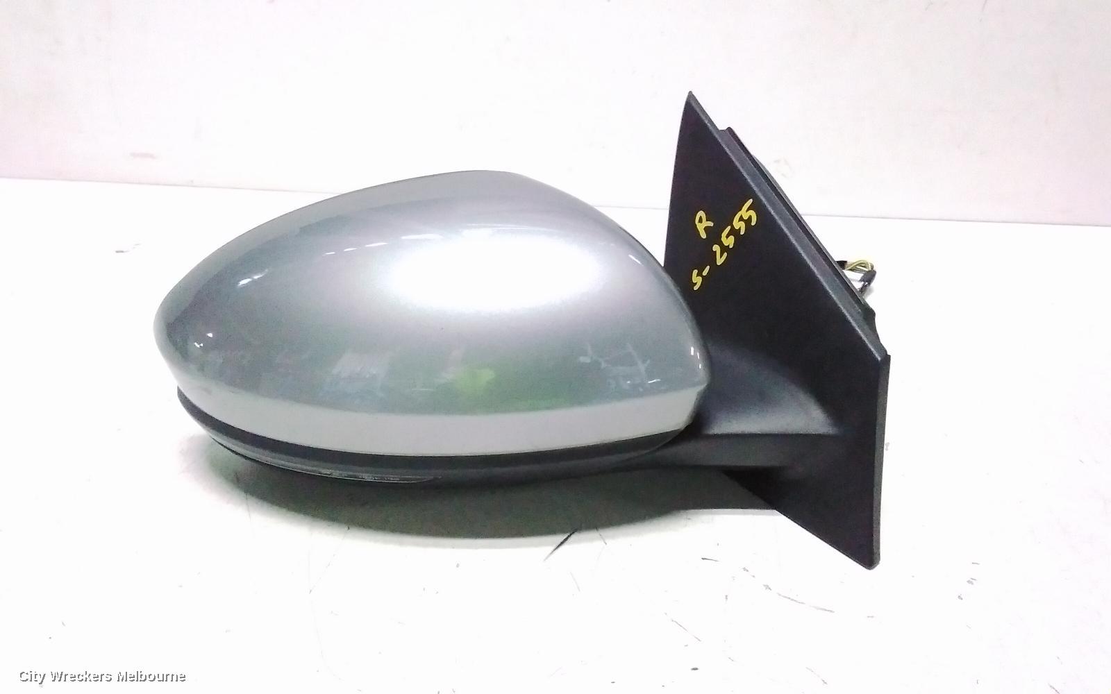 RENAULT MEGANE RIGHT DOOR MIRROR, BFB/KFB/LFF, HATCH/WAGON/SEDAN, 06/2016 - 02/2020