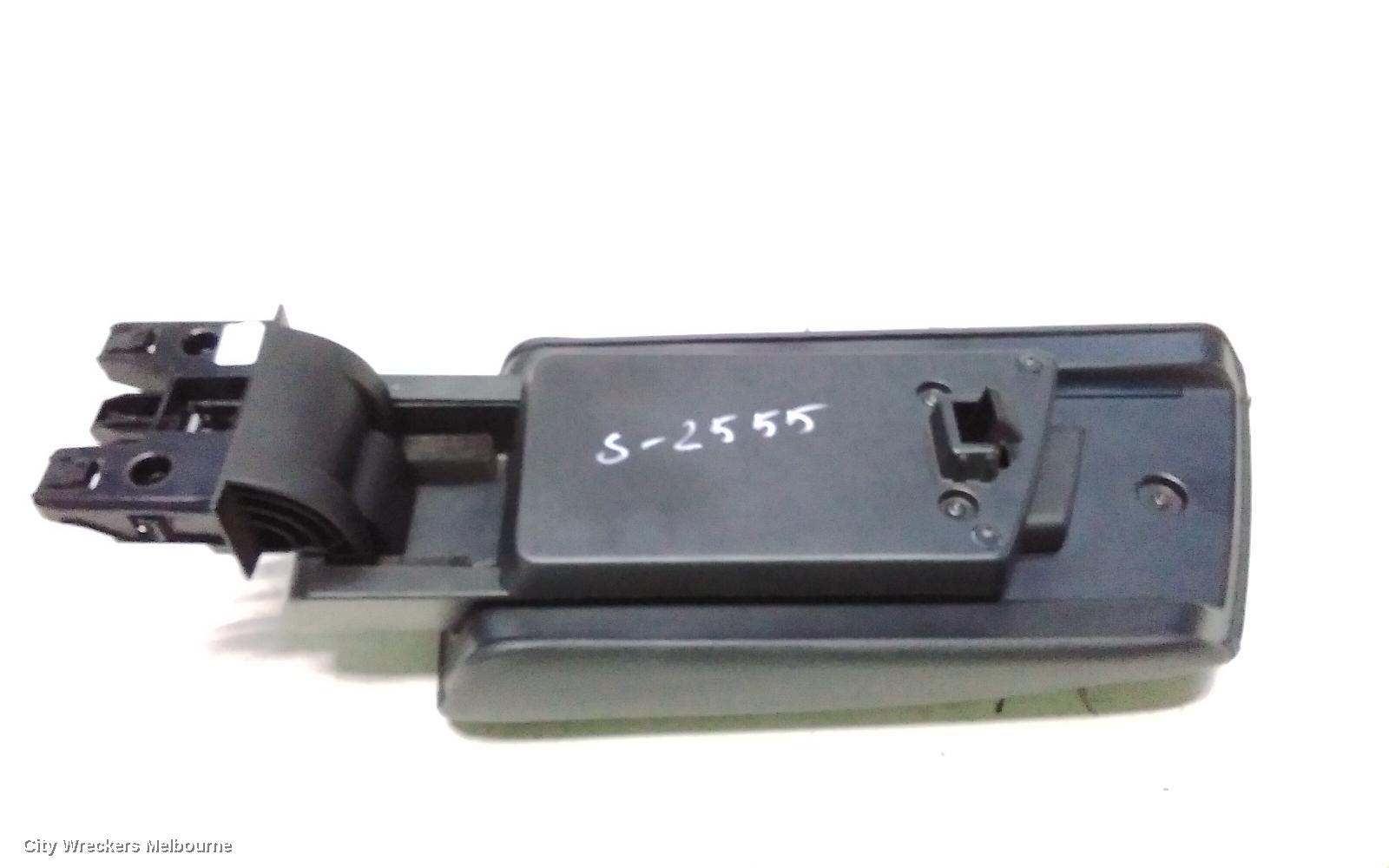 RENAULT MEGANE CONSOLE, GEN 4, 06/2016 - 02/2020