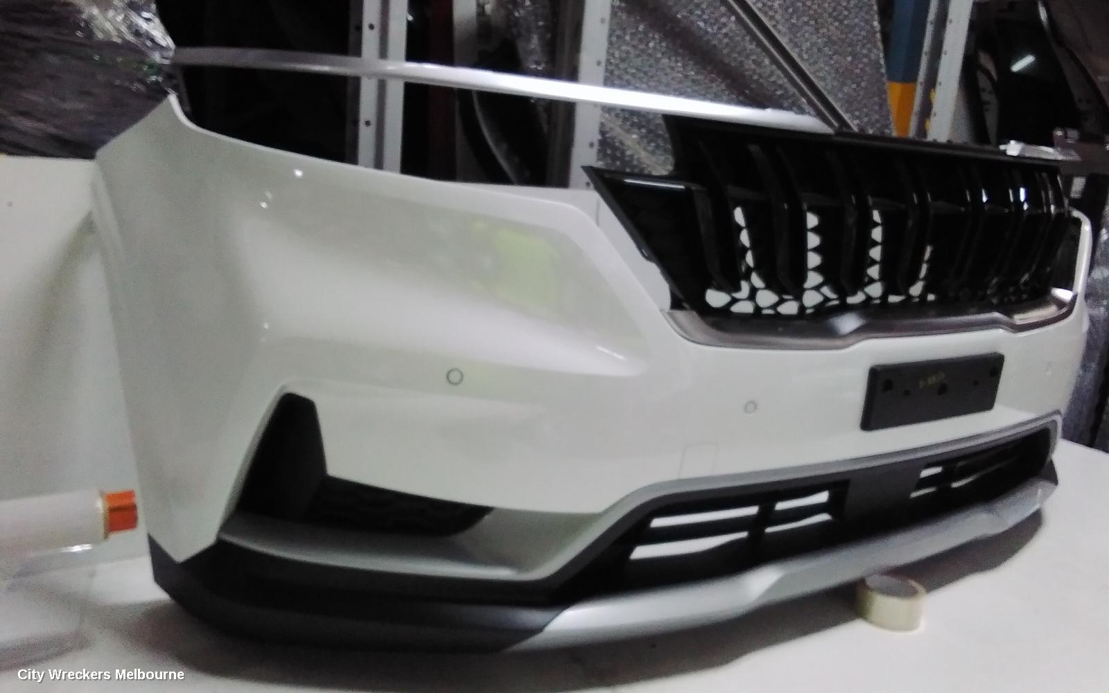 KIA CARNIVAL/GRAND CARNIVAL FRONT BUMPER, BUMPER BAR, W/ PARK SENSOR TYPE, KA4, 10/2020 ONWARDS