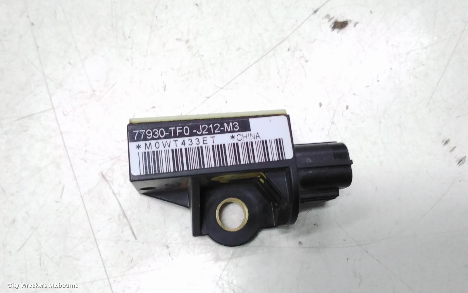 HONDA ODYSSEY, RB3, 04/2009 - 12/2013, LHF AIRBAG IMPACT SENSOR: 114876
