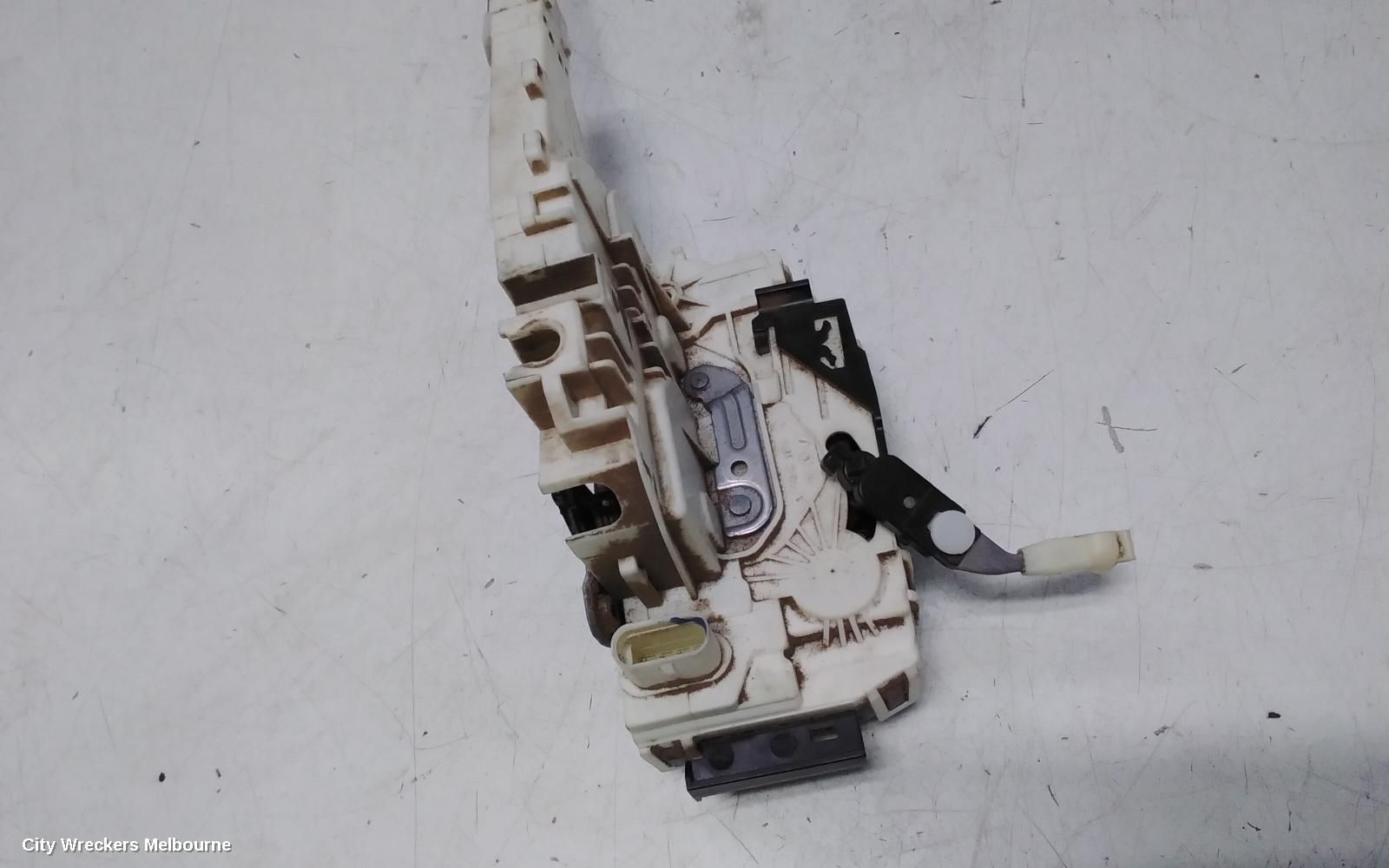 MERCEDES SPRINTER DOOR/BOOT/GATE LOCK, RIGHT FRONT DOOR LOCK, NCV3, 10/2006 - 04/2018