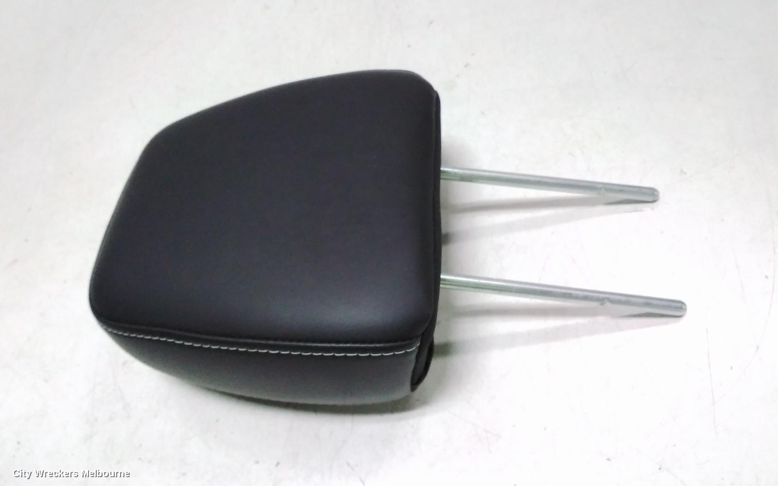 FIAT FREEMONT HEADREST, RH REAR, LEATHER, JF, 04/2013 - 01/2017