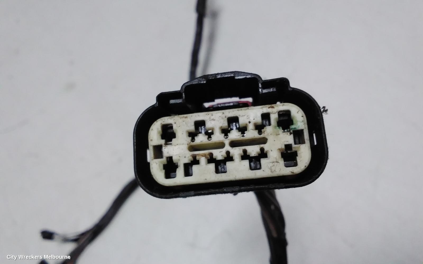 JEEP GRANDCHEROKEE, WK, 10/2010 - 02/2022, FRONR BAR CRASH SENSORS: 114944