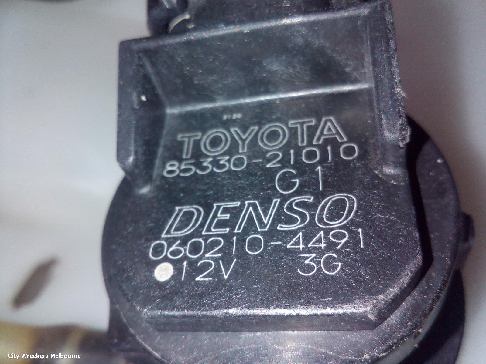 TOYOTA HIACE WASHER BOTTLE, TRH/KDH, 03/2005 - 04/2019