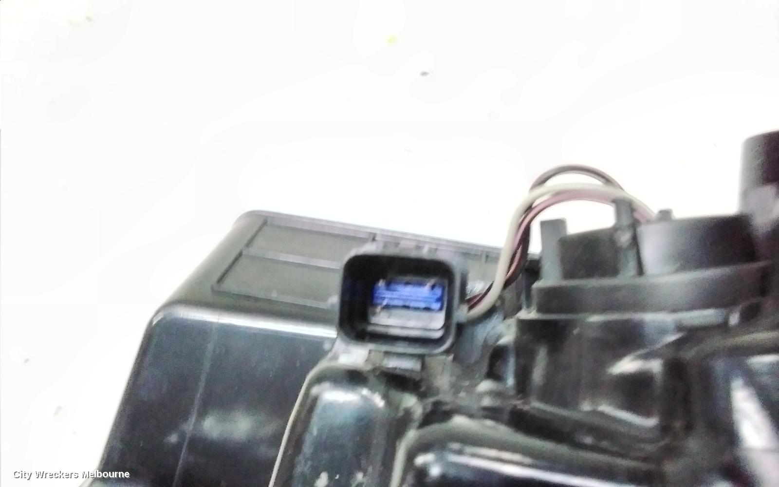 KIA CARNIVAL/GRAND CARNIVAL LEFT TAILLIGHT, KA4, IN BODY, LED TYPE, 10/2020 ONWARDS