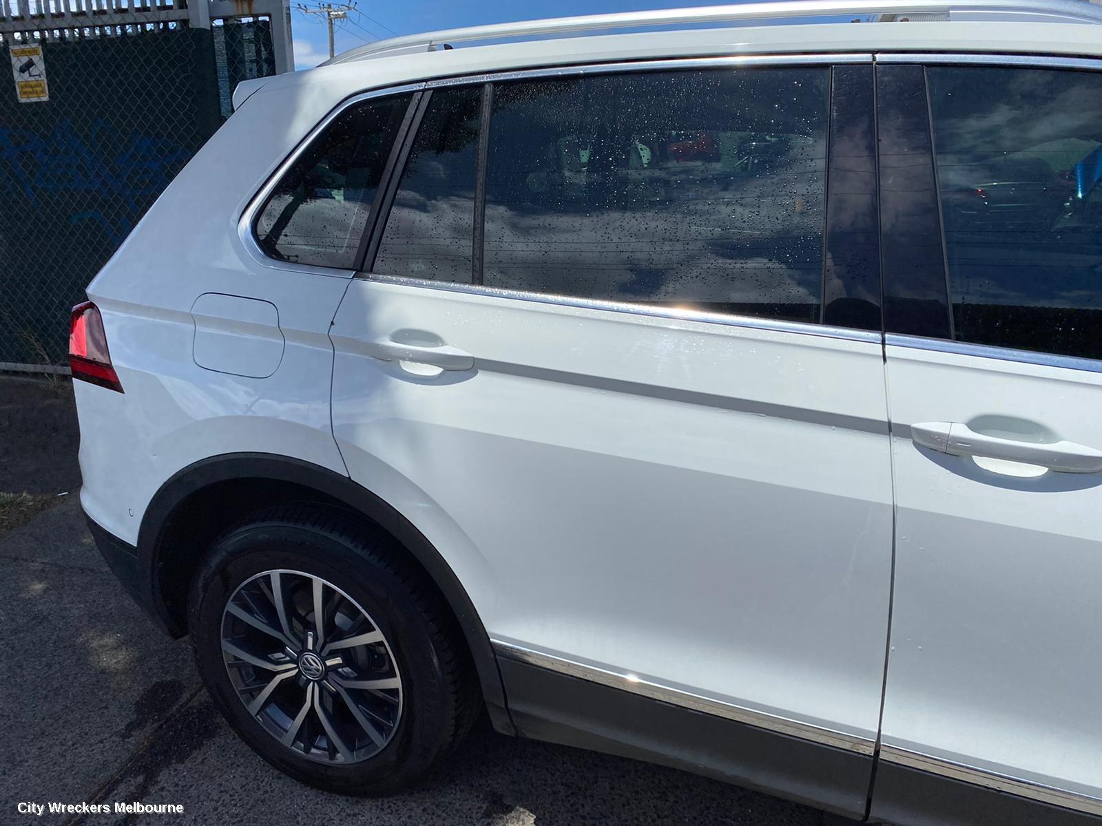 VOLKSWAGEN TIGUAN CATALYTIC CONVERTER, DOWNPIPE-CAT TYPE, 2.0, PETROL, CZPA CODE, 5NA, 06/2016 ONWARDS