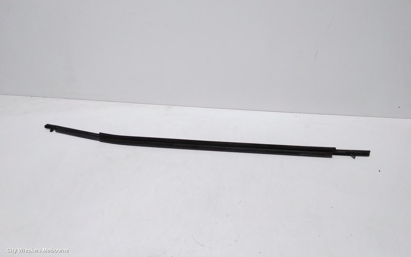 TOYOTA RAV4 DOOR MOULD, RHF DOOR BELT UNDER THE WINDOW ~ BLACK COLOUR: 115065, XA50, 11/2018 - 12/2025
