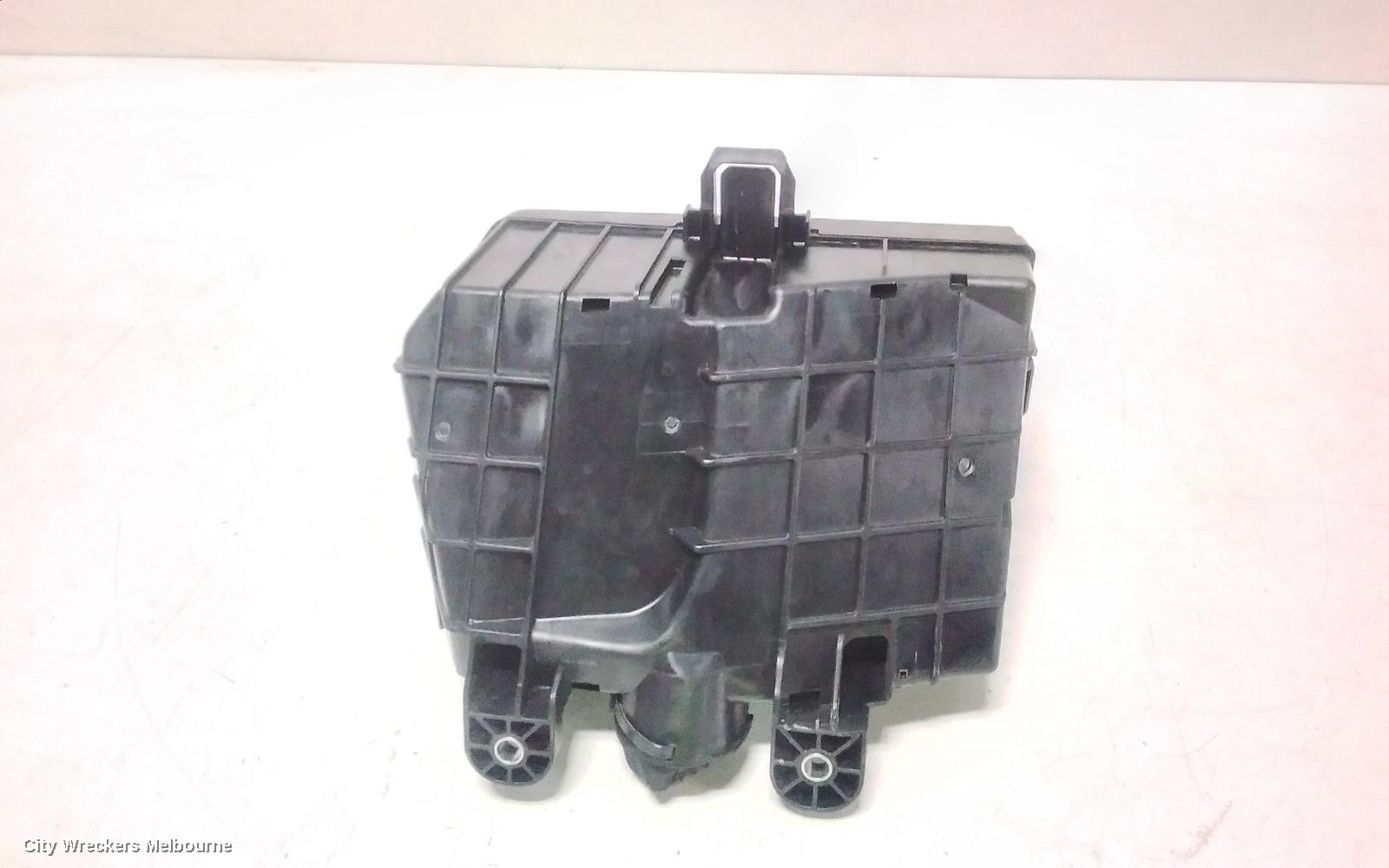 MG HS FUSE BOX, ENGINE BAY, PETROL, 1.5, TURBO, SAS23, 09/2019 ONWARDS
