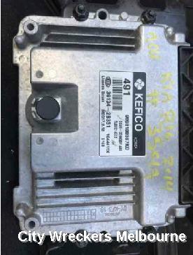 KIA RIO WASHER BOTTLE, UB, 08/2011 - 10/2014
