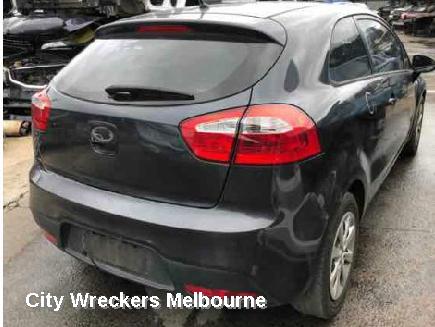 KIA RIO WASHER BOTTLE, UB, 08/2011 - 10/2014