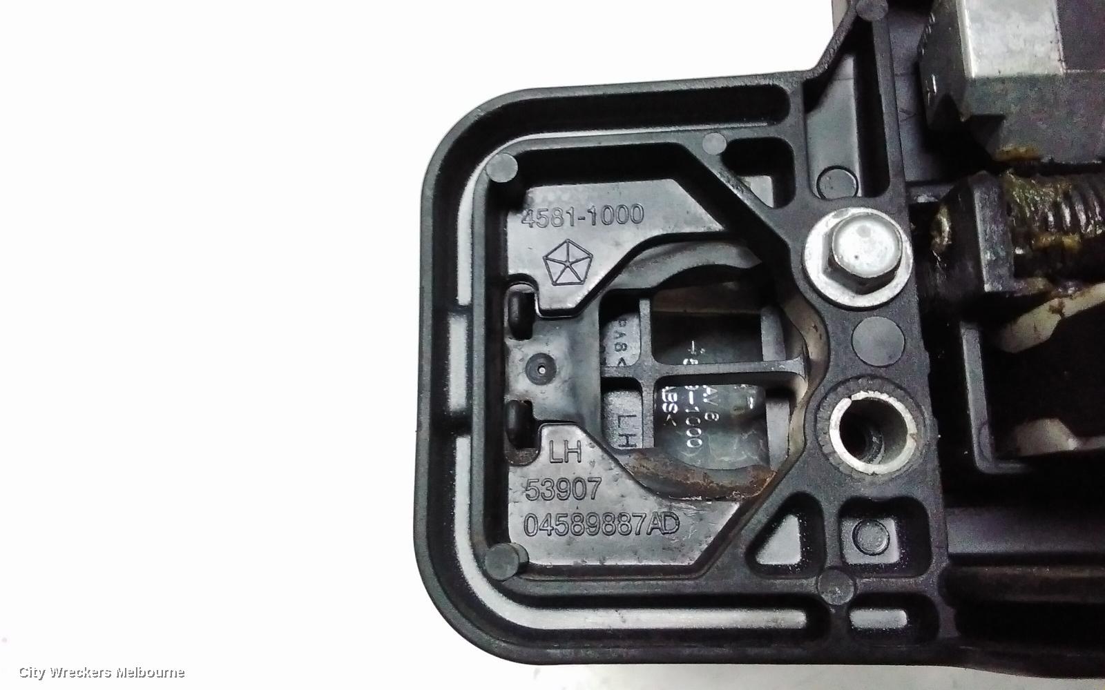 JEEP GRANDCHEROKEE DOOR HANDLE, OUTER, LH REAR, CHROME, WK, 01/2011 - 02/2022