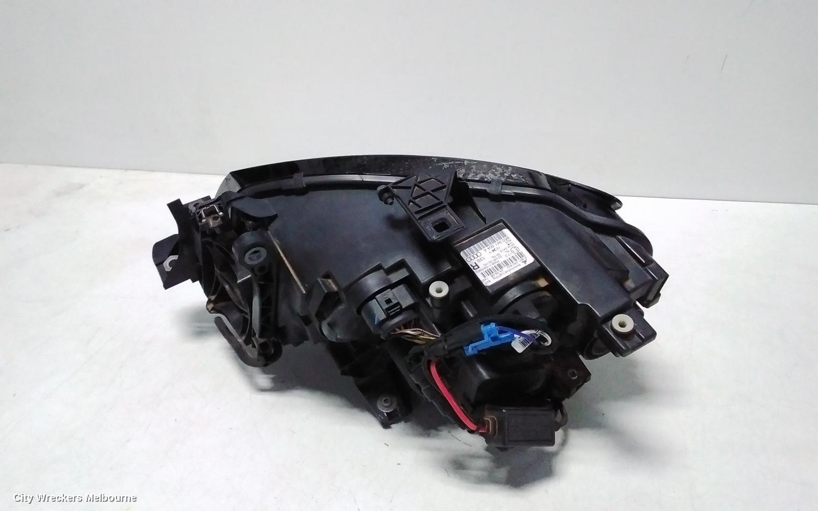 AUDI A4 RIGHT HEADLAMP, B8 8K, HALOGEN TYPE, 02/2008 - 06/2012